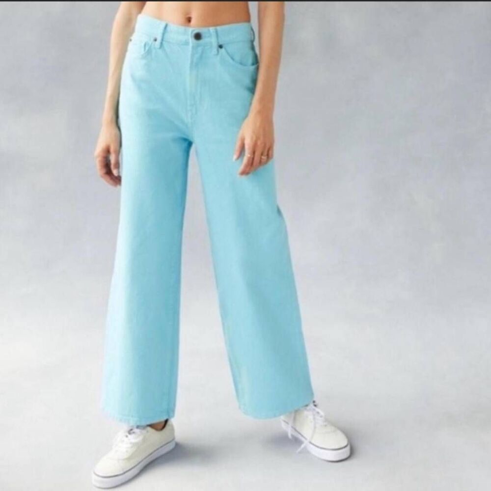 Urban Outfitters BDG Turquoise Blue Wide and High Ankle Jeans Size 25